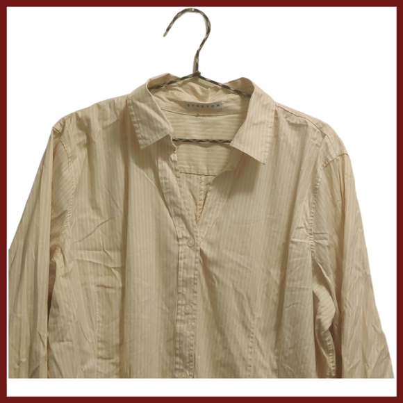 Unknown Brand Women's Button Shirt - Picture 3 of 14